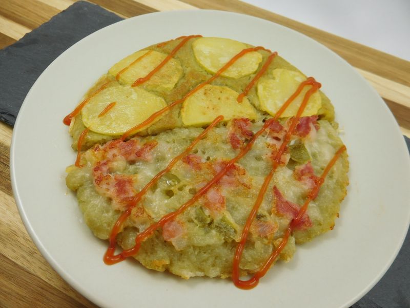 Rezept: Kartoffel Pfannkuchen mit Speck und Käse / pancake kentang ...